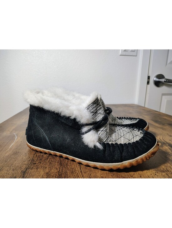 Sorel Shoes - Sorel Out N About Moc Slippers Black Suede Faux Fur Moccasin Womens 9.5 NL2355-0